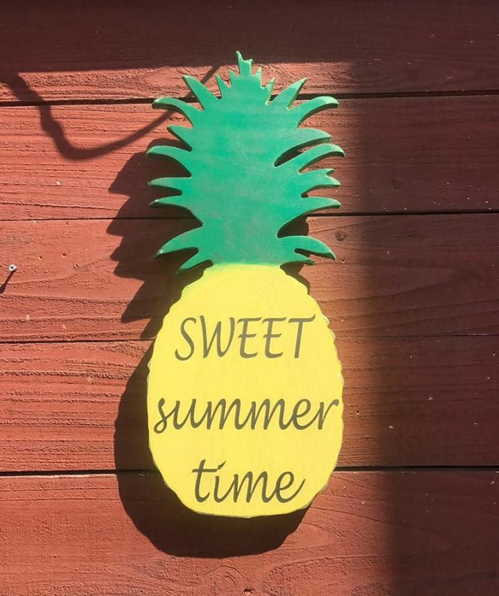 Pineapple sign, Summer sign, Fruit sign, Wood sign, Food shaped sign, Summer decor, Lake house decor - Knot In Your House